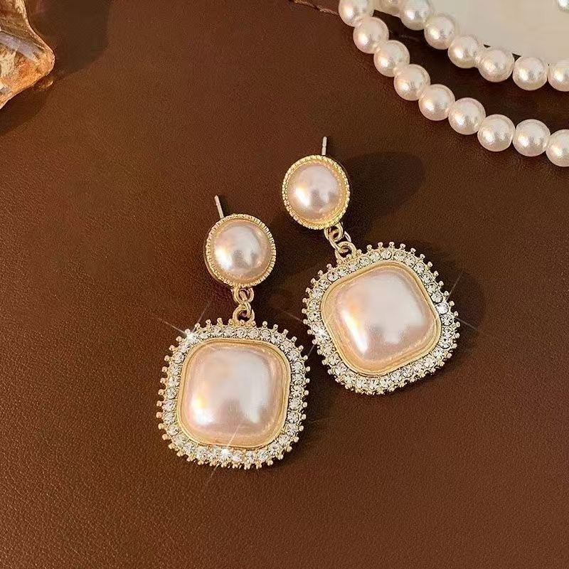 Elegant Pearl Drop Earrings – 925 Silver Korean Design