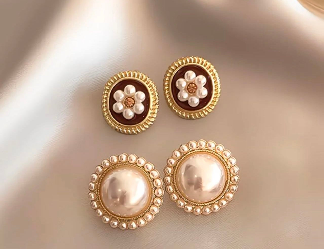 Elegant Retro Pearl Collection