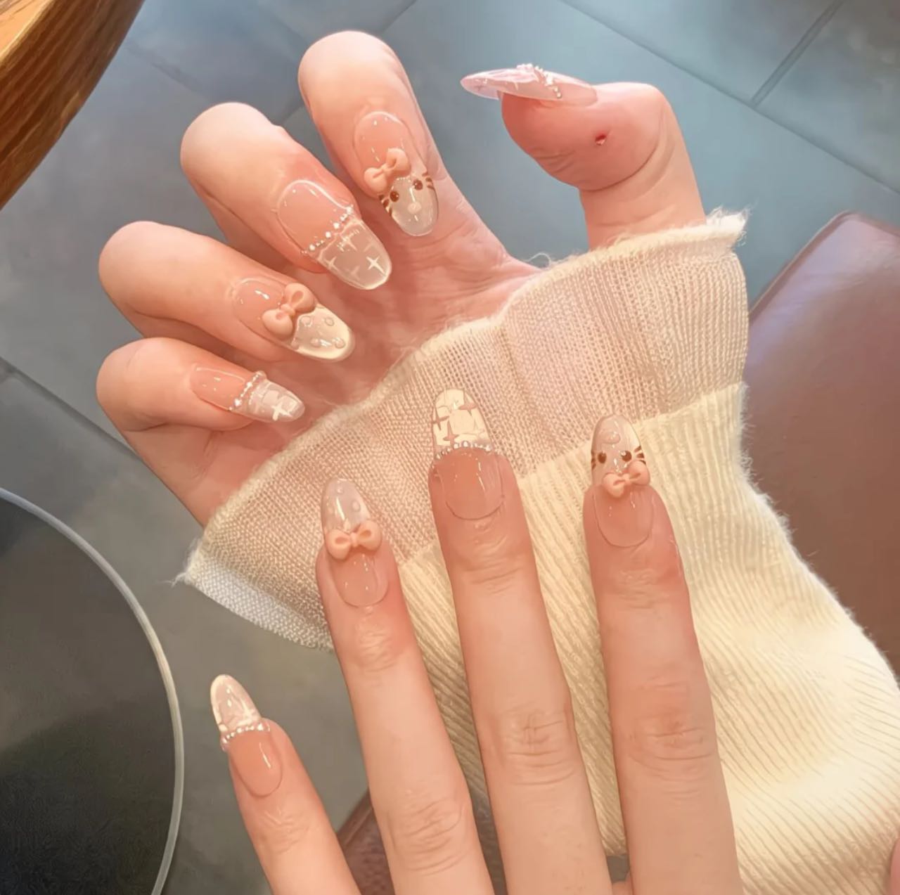 Sweet Blush Bow Nails