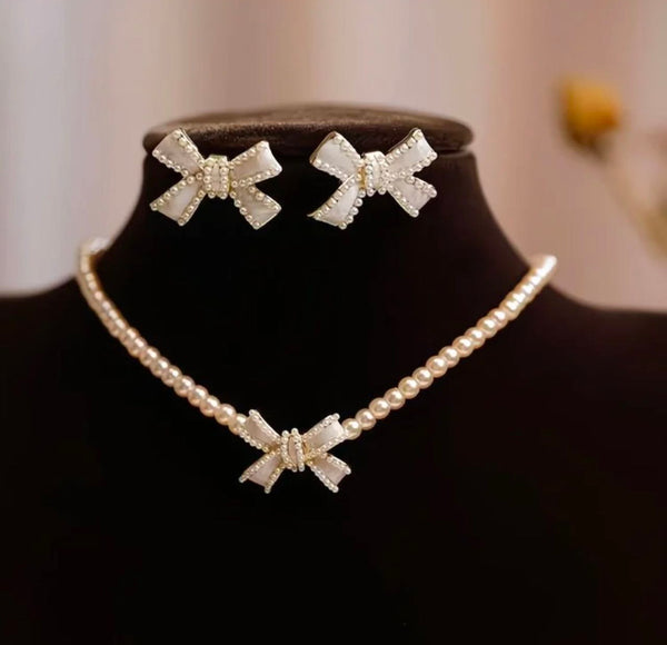 Pearl Bow Grace Set