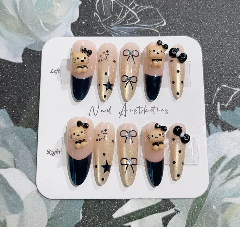 Midnight Kitty Charm Nails