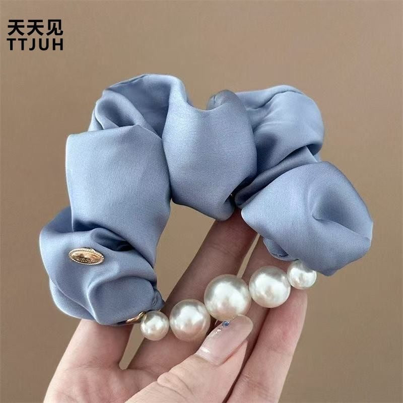 Pearl-Embellished Satin Scrunchie – Elegant Hair Tie