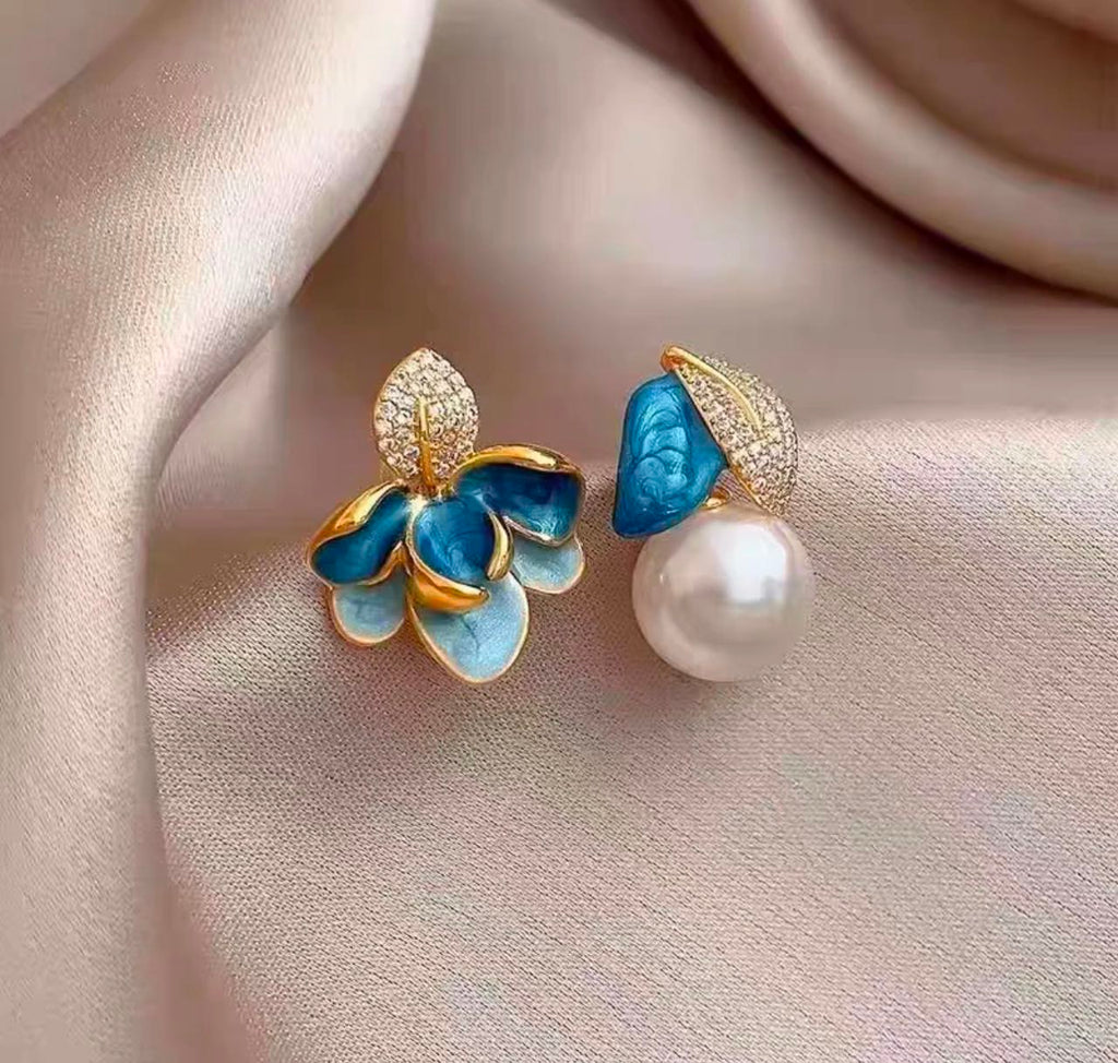 Ocean Luxe Earring Collection
