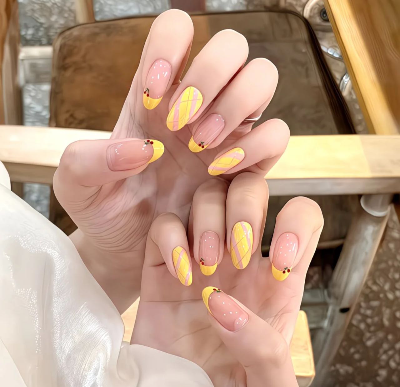 Sunshine French Plaid Nails & Minimal Cat Art Nude Nails