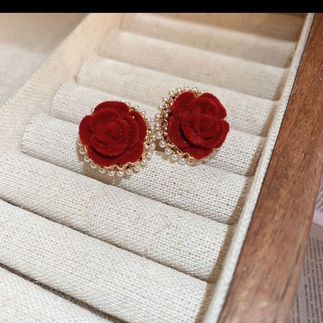 Red Velvet Rose Pearl Stud Earrings