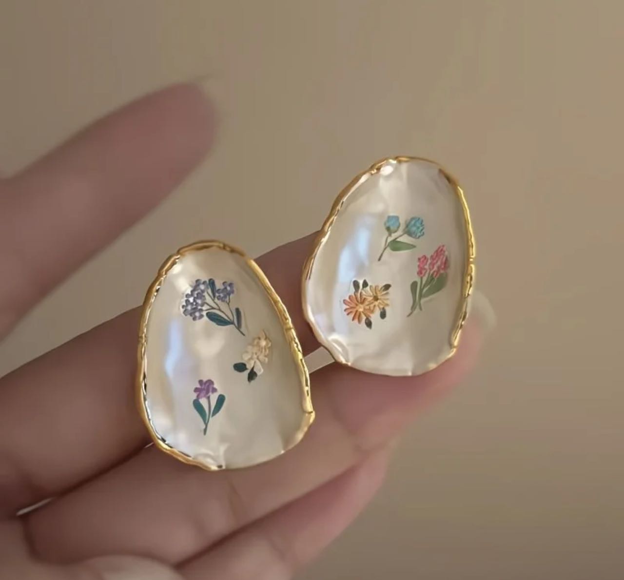 Golden Blossom Vintage Collection