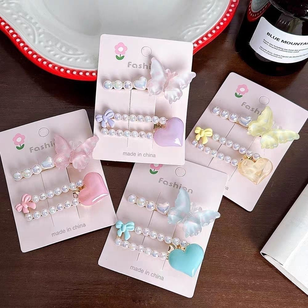 Kawaii Butterfly & Heart Pearl Hair Clip Set – 2-Piece Pastel Barrettes