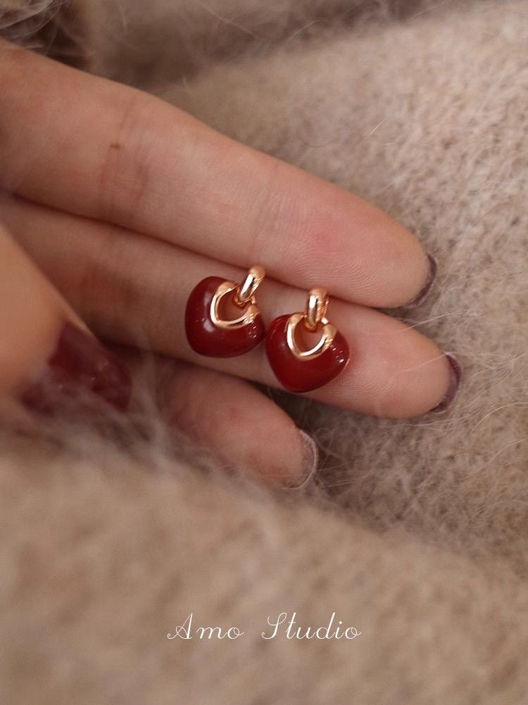 Red Heart Gold-Tone Necklace & Stud Earrings Set