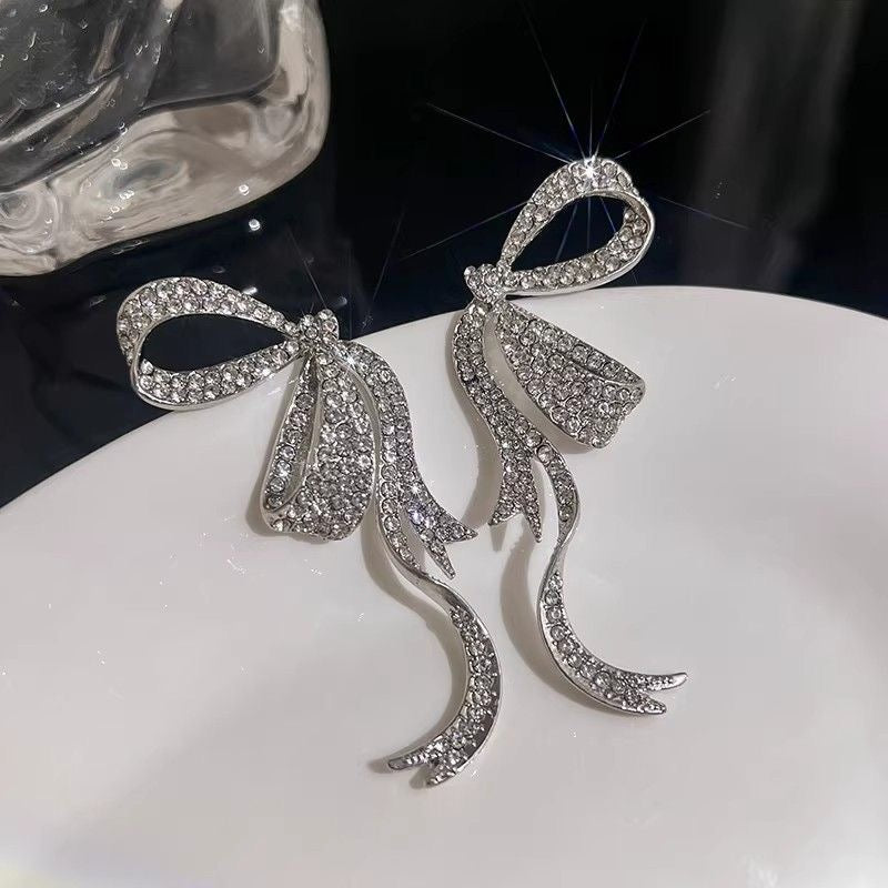 Luxury Crystal Bow Drop Earrings