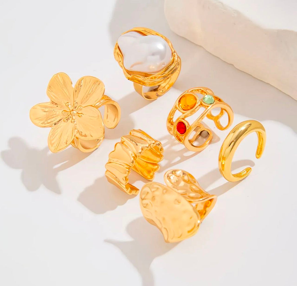 Golden Aura Statement Ring Set