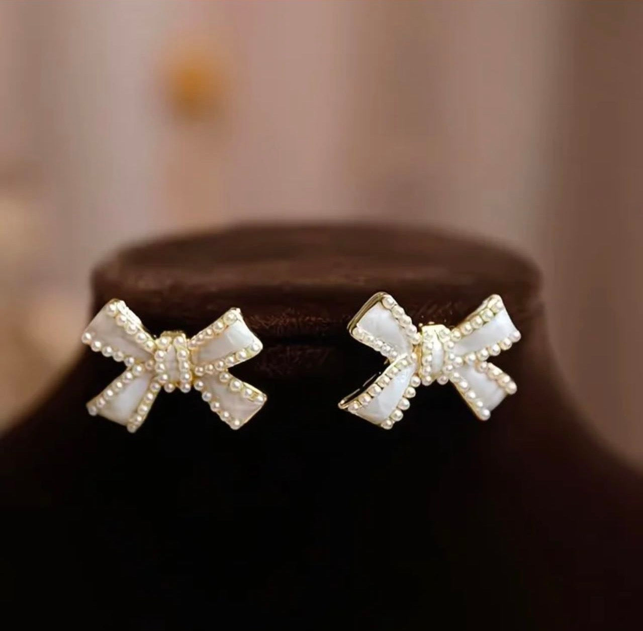 Pearl Bow Grace Set